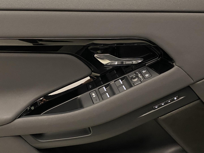 Land Rover Range Rover Evoque D200 R-DYNAMIC SE  AWD AUT 2.0 d Dynamic SE