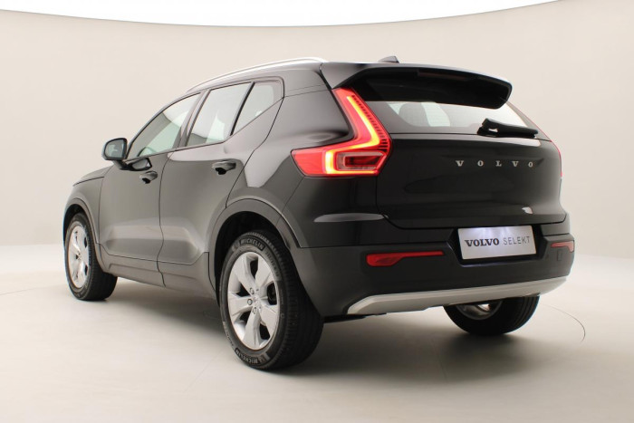 Volvo XC40 D3 MOMENTUM AUT CZ 2.0 d Momentum