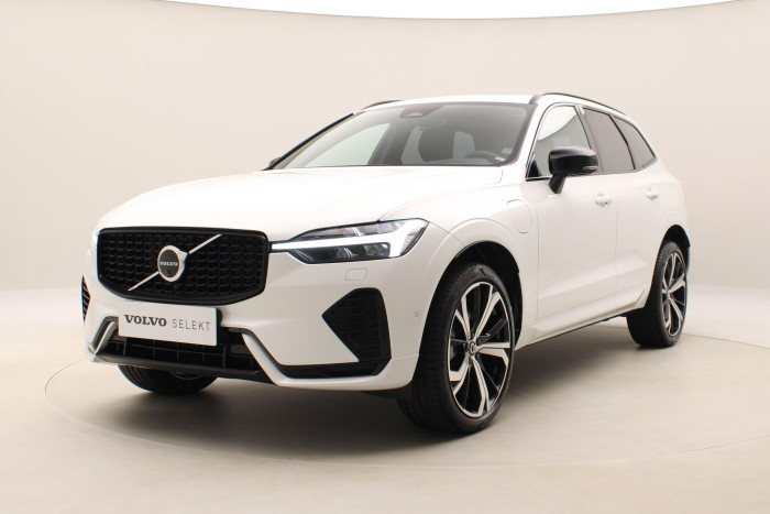 Volvo XC60 T6 AWD PLUS RECHARGE AUT 1.maj