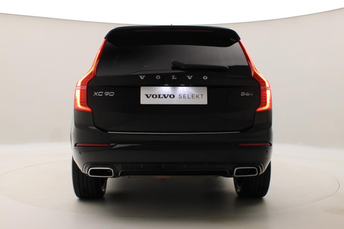 Volvo XC90 B6 AWD R-DESIGN AUT REZERVACE