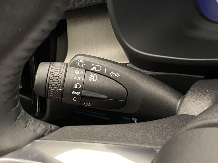 Volvo XC40 B4 AWD INSCRIPTION AUT CZ