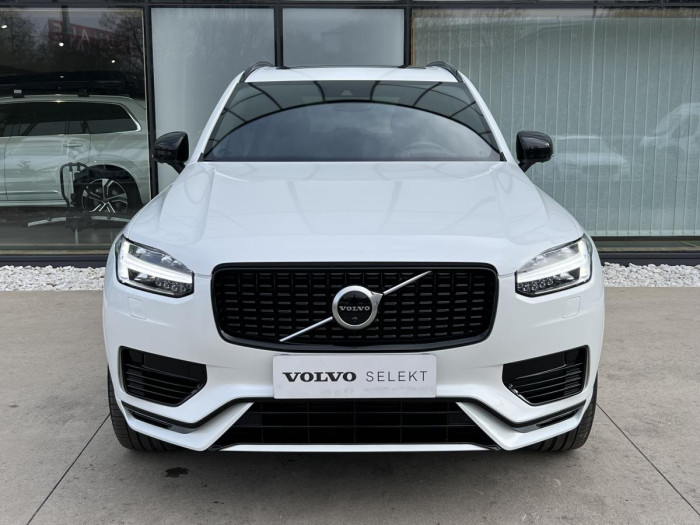 Volvo XC90 T8 AWD R-DESIGN 7 MÍSTNÁ Aut