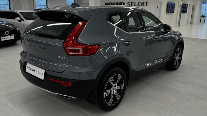 Volvo XC40 D3 INSCRIPTION REZERVACE 2.0 d