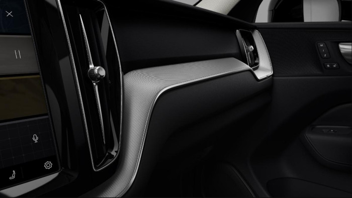 Volvo XC60 B4 AWD AUT DARK PLUS 2.0 Plus
