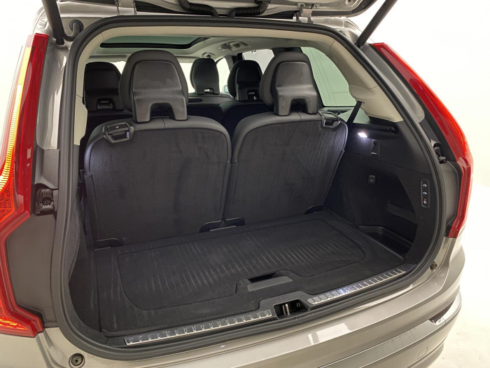 Volvo XC90 B5 AWD ULTIMATE BRIGHT 1.maj