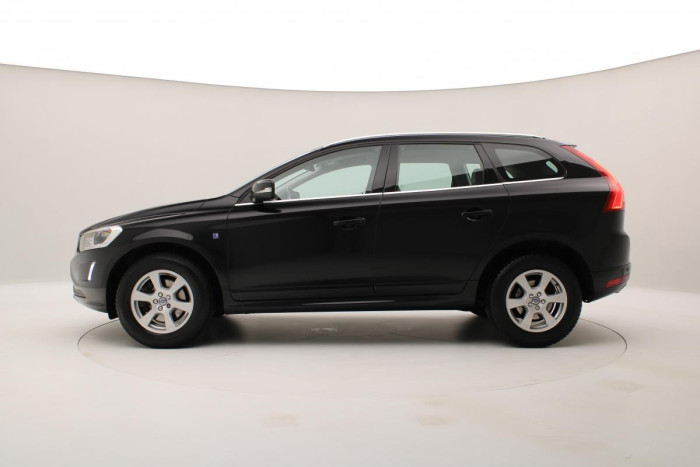 Volvo XC60 D4 OCEAN RACE AUT REZERVACE 2.0 d