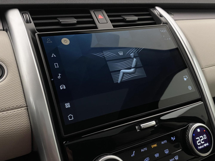 Land Rover Discovery D350 DYNAMIC SE AWD REZERVACE 3.0 d Dynamic SE