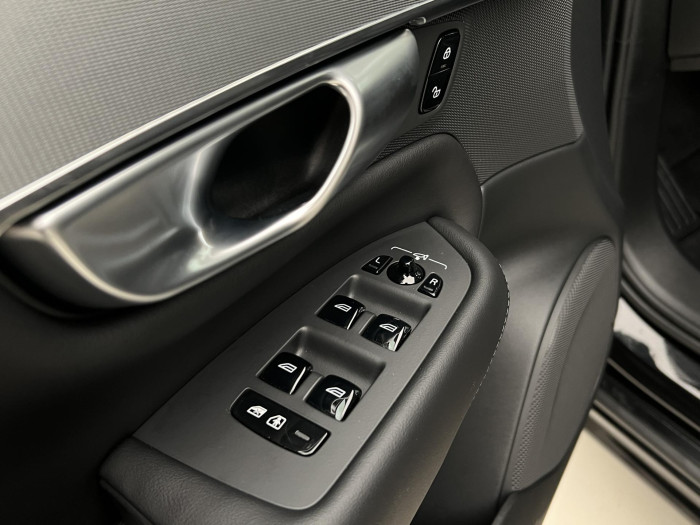 Volvo XC90 B5 AWD PLUS BRIGHT 7MÍST AUT