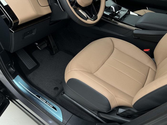 Land Rover Range Rover Sport D300 DYNAMIC SE REZERVACE 3.0 d Dynamic SE