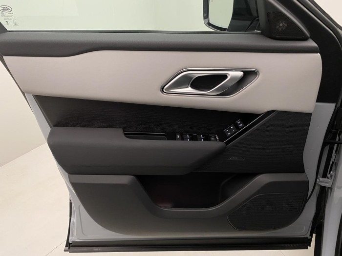 Land Rover Range Rover Velar D300 DYNAMIC SE AWD AUT 3.0 d Dynamic SE