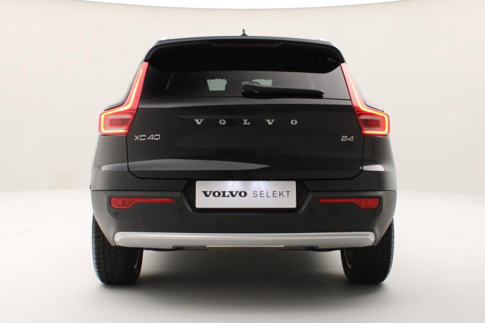 Volvo XC40 B4 CORE AUT CZ 1.maj.