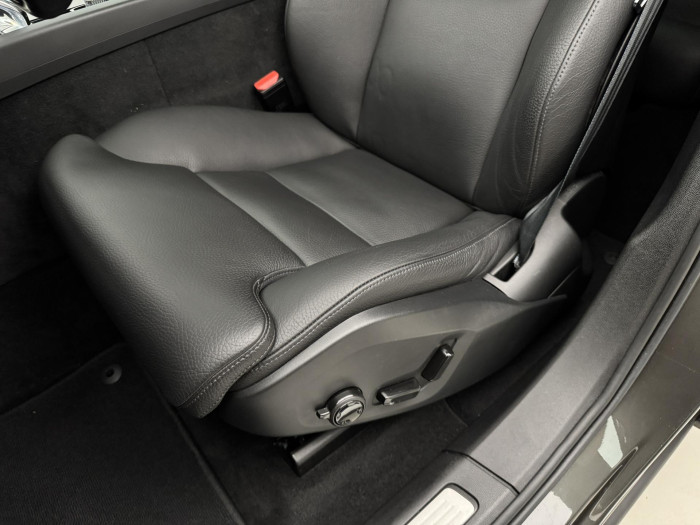 Volvo XC60 B4 AWD INSCRIPTION AUT