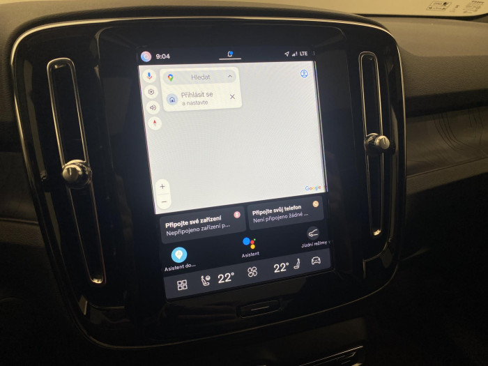 Volvo XC40 RECHARGE TWIN ENGINE PLUS CZ