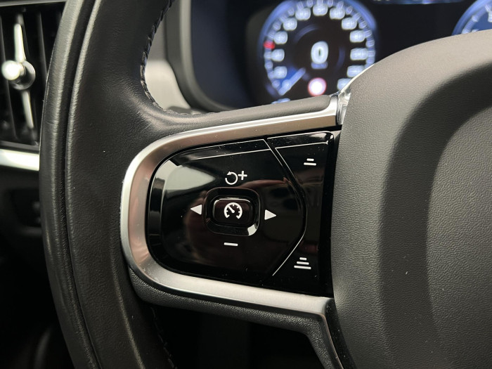 Volvo S90 T4 MOMENTUM AUT 2.0 Momentum