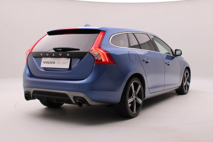 Volvo V60 T5 R-DESIGN AUT CZ