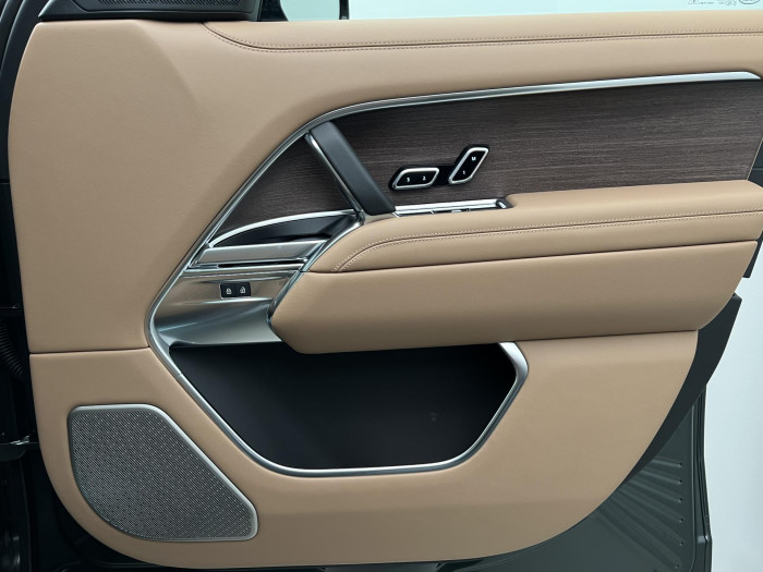 Land Rover Range Rover D350 AUTOBIOGRAPHY REZERVACE 3.0 d