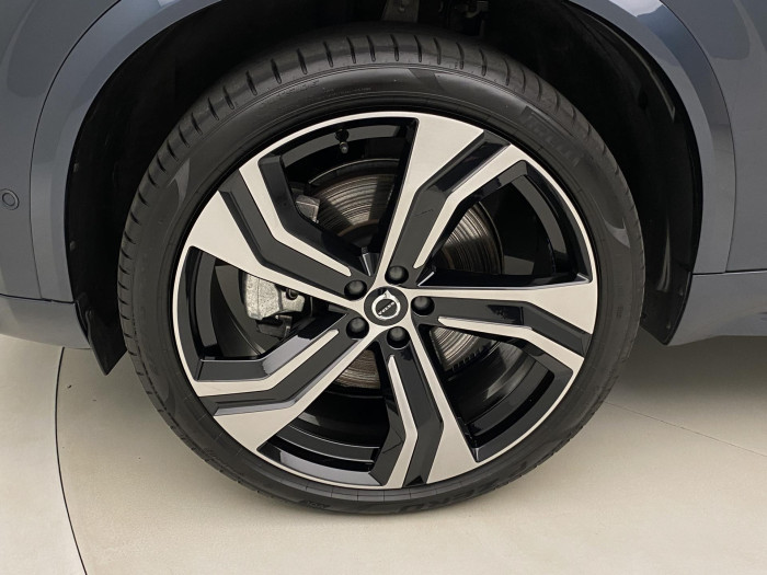 Volvo XC90 T8 AWD ULTIMATE DARK RECHARGE