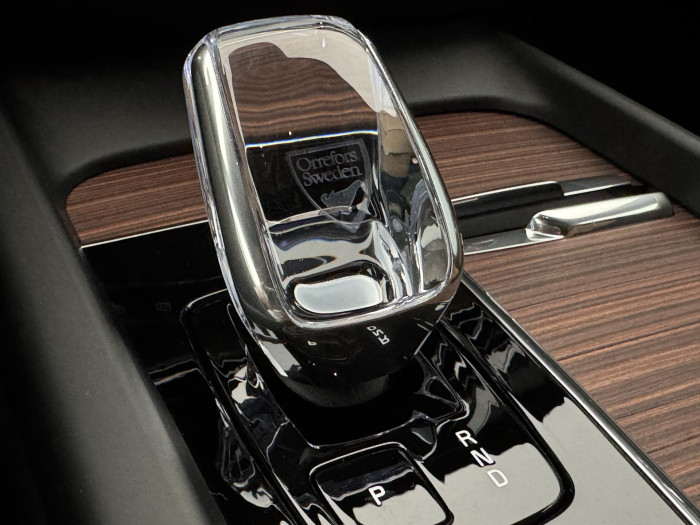 Volvo V60 B4 AUT DARK PLUS