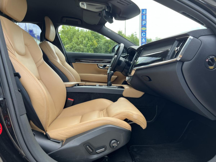 Volvo V90 D3 INSCRIPTION 1.maj. 2.0 d