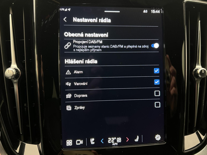 Volvo V60 CC B4 AWD PLUS AUT 1.maj.