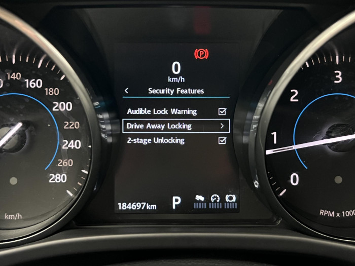 Jaguar F-Pace 20d R-SPORT AWD AUT CZ 2.0 d Sport