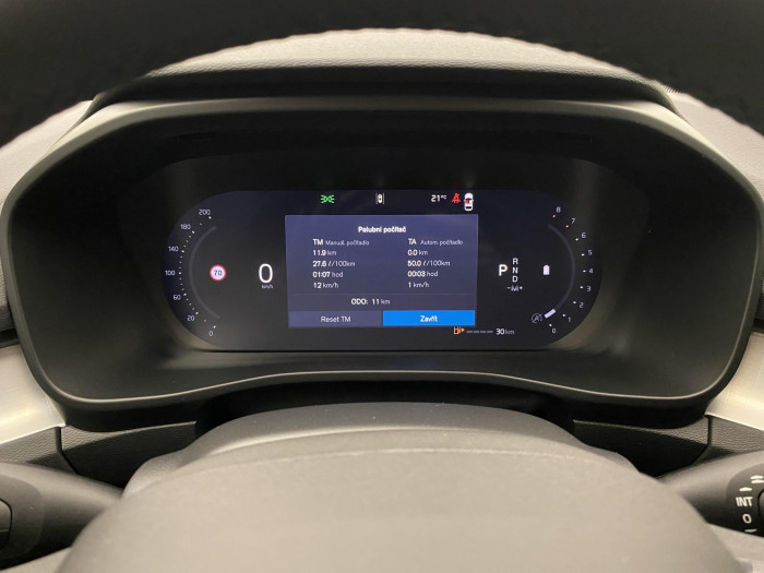 Volvo XC40 B3 AUT DARK PLUS