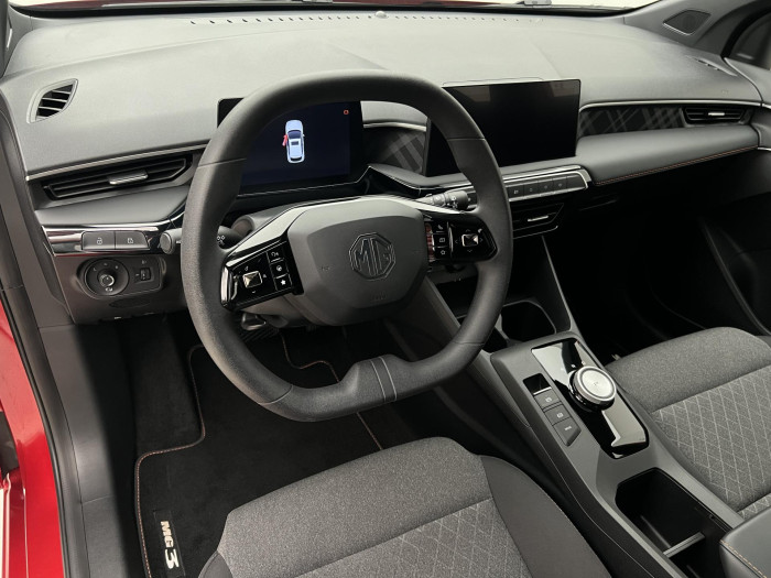 MG MG3 1.5 EMOTION Hybrid+ AUT CZ