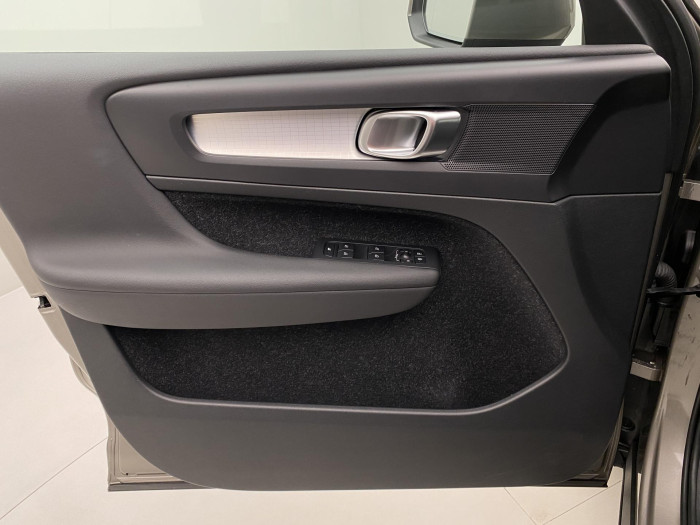 Volvo XC40 T3 MOMENTUM AUT 1.5 Momentum