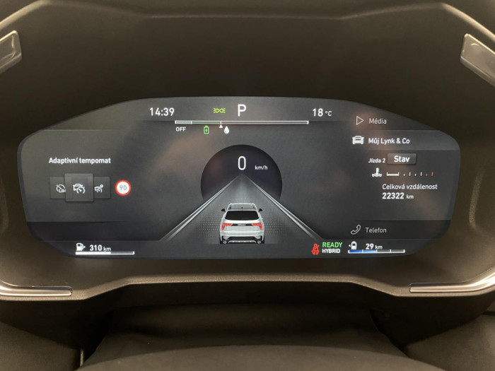 Lynk & Co 01 PHEV DCT AUT 1.maj.