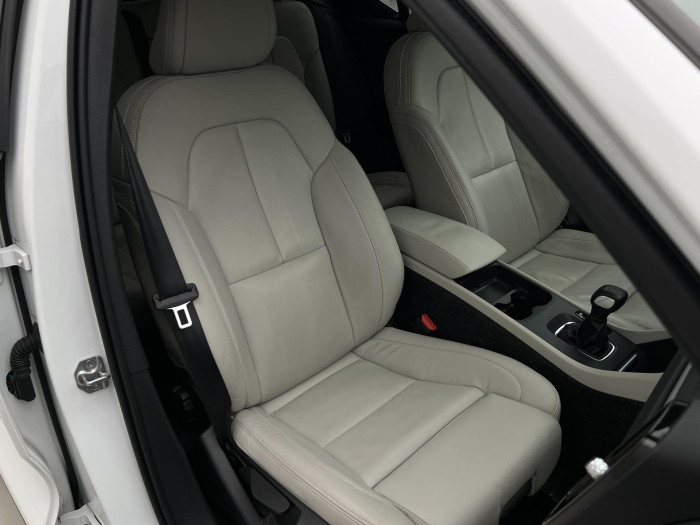 Volvo XC40 T3 INSCRIPTION 1.maj.