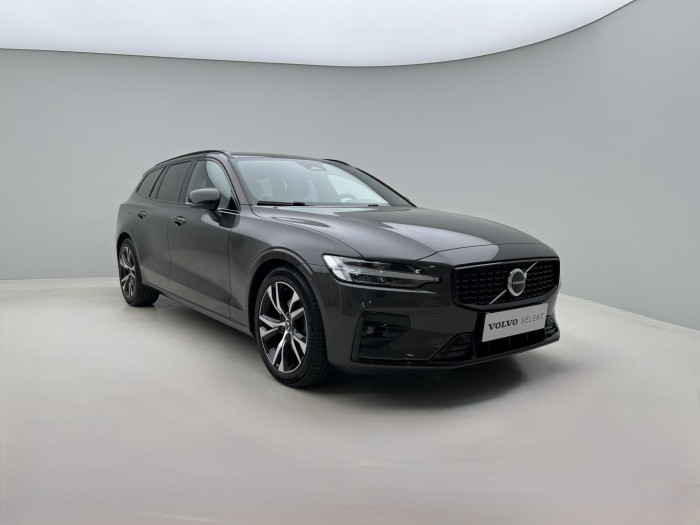 Volvo V60 B4 PLUS DARK Aut 1.maj.