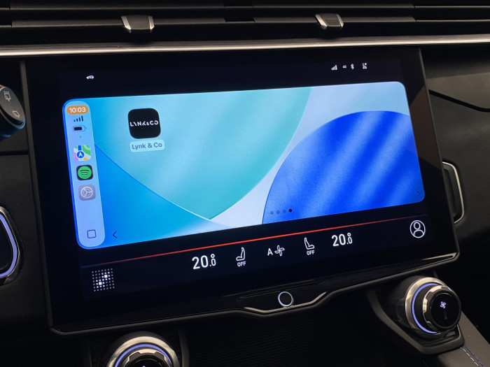 Lynk & Co 01 MORE PHEV