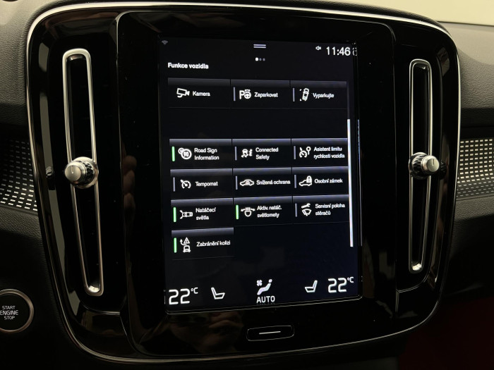 Volvo XC40 T4 AWD R-DESIGN AUT CZ