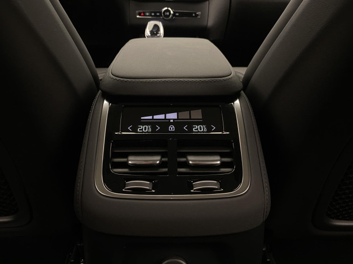 Volvo XC90 T8 AWD RECHARGE BRIGHT PLUS 7m