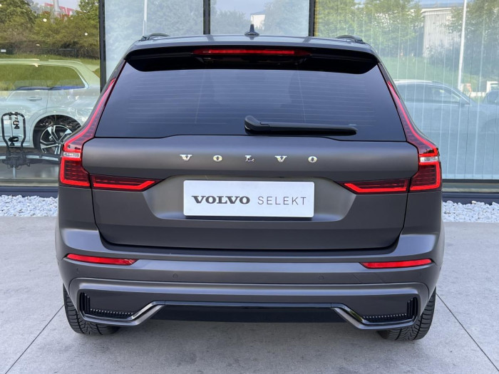 Volvo XC60 B5 AWD PLUS DARK Aut