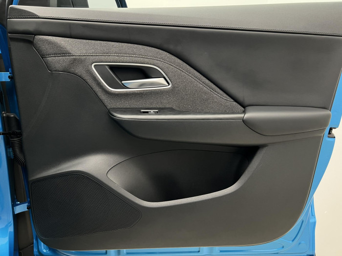 MG ZS 1.5 EMOTION HYBRID+ AUT CZ