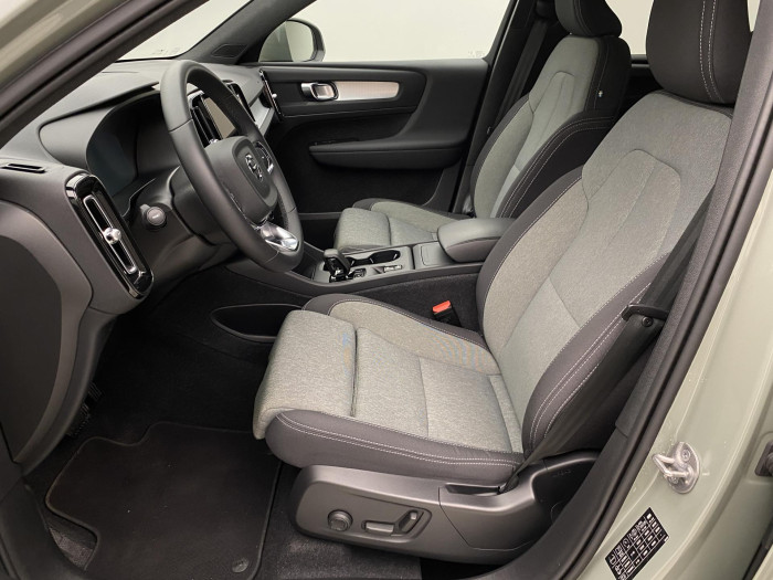 Volvo XC40 T2 CORE AUT CZ