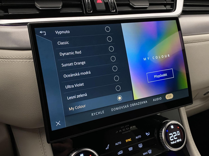 Jaguar F-Pace P250 AWD R-DYNAMIC REZERVACE 2.0 Dynamic