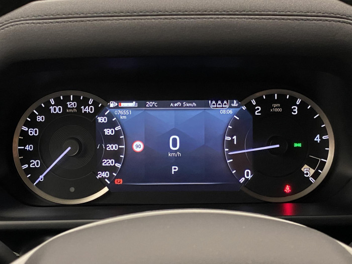 Land Rover Defender D250 SE AWD AUT REZERVACE 3.0 d SE