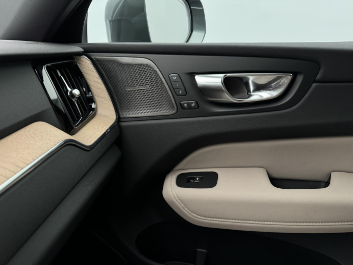 Volvo XC60 B5 AWD AUT BRIGHT PLUS