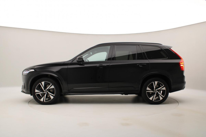 Volvo XC90 B6 AWD R-DESIGN AUT REZERVACE