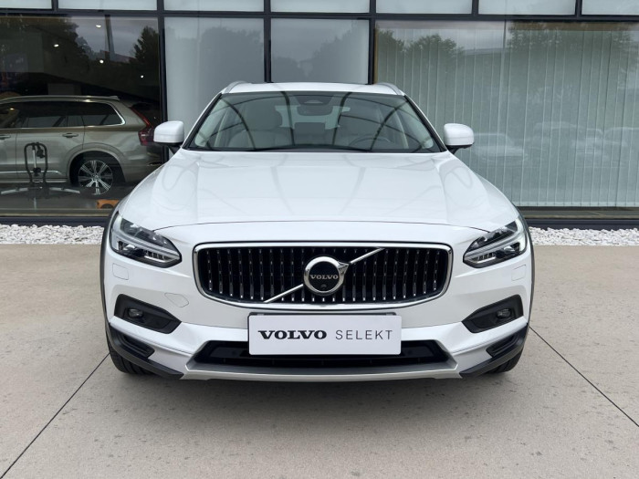 Volvo V90 CROSS COUNTRY B5 AWD REZERVACE