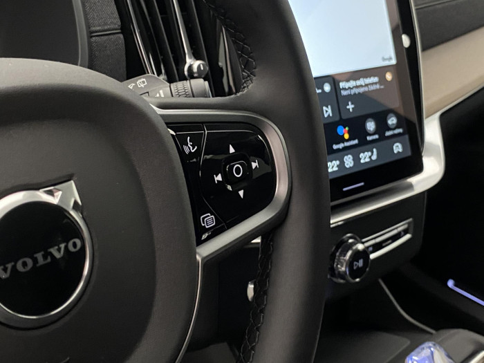 Volvo XC90 B5 AWD AUT DARK PLUS 7míst