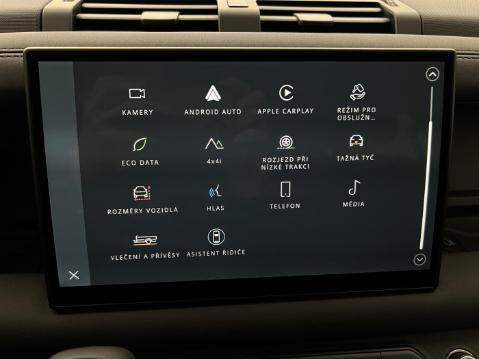 Land Rover Defender 110 D250 X-DYNAMIC SE AWD Aut 3.0 d Dynamic SE