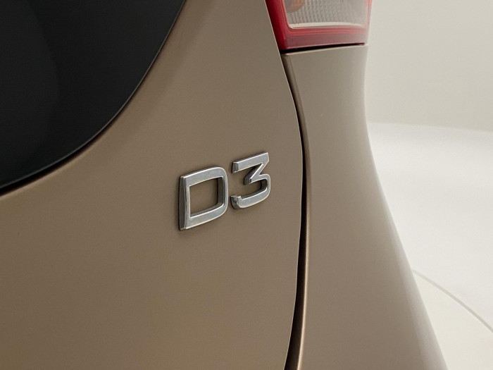 Volvo V40 D3 MOMENTUM 2.0 d Momentum