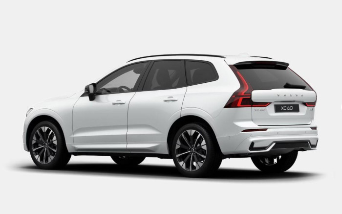 Volvo XC60 B5 AWD AUT DARK PLUS
