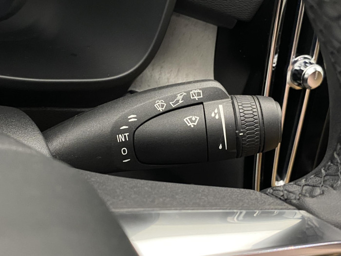 Volvo XC40 B4 AWD INSCRIPTION AUT CZ