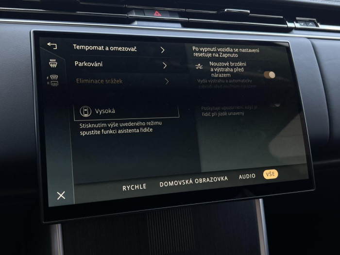 Land Rover Range Rover D350 AUTOBIOGRAPHY REZERVACE 3.0 d