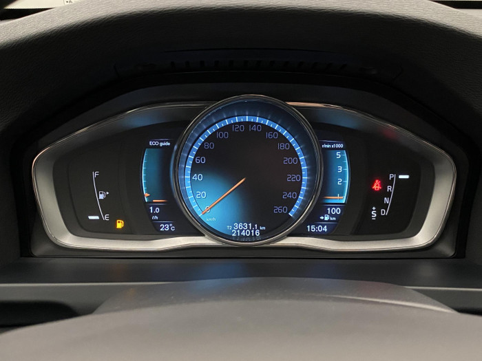 Volvo V60 D4 SUMMUM AUT NAVIGACE 2.0 d Summum
