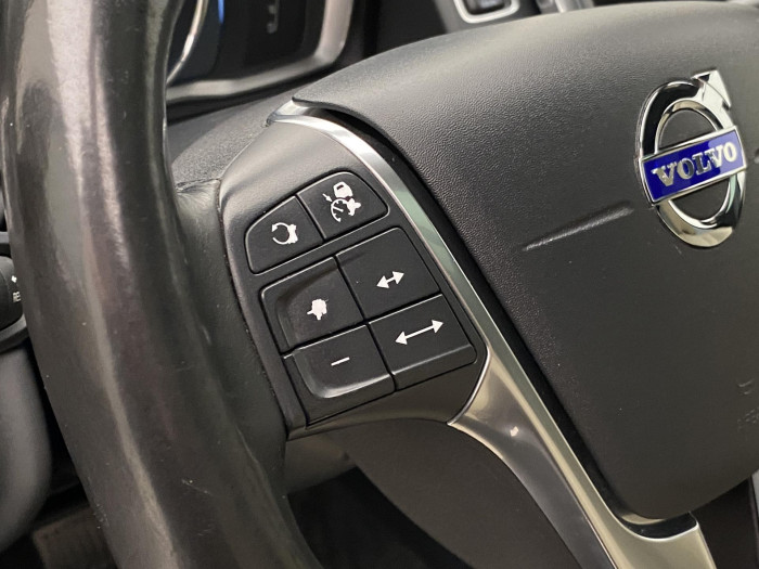 Volvo XC60 D5 AWD SUMMUM AUT CZ 2.4 d Summum